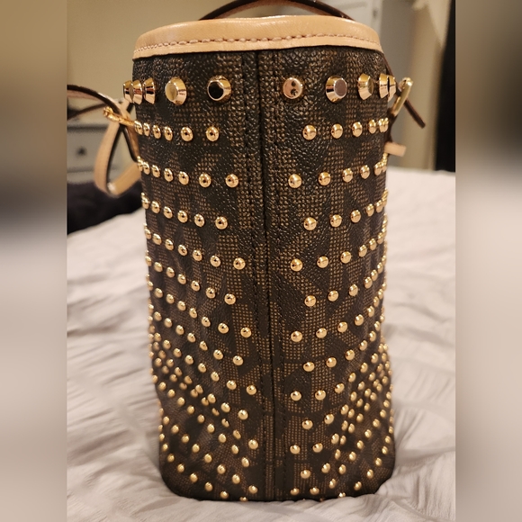 Micheal kors Studded Brown - gold tote - shoulder bag. RARE COLLECTION! Tags on - Picture 2 of 9